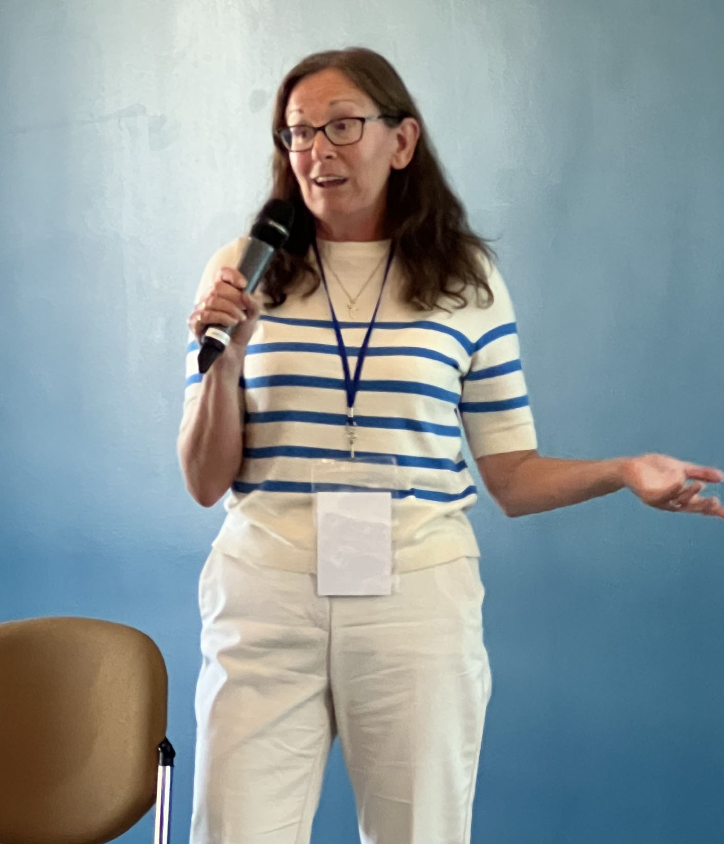 Dr Val Shilling
